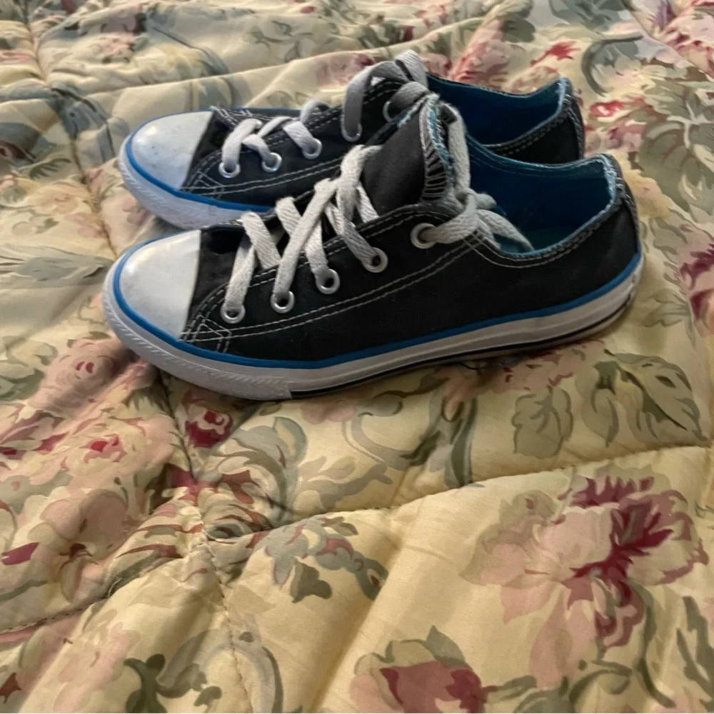Converse Chuck Taylor All Star Youth Low Top Shoes Size 1 Black‎ White Blue